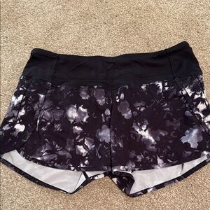 LULULEMON Run Times Athletic Shorts Dusk Dye Black White Size 6